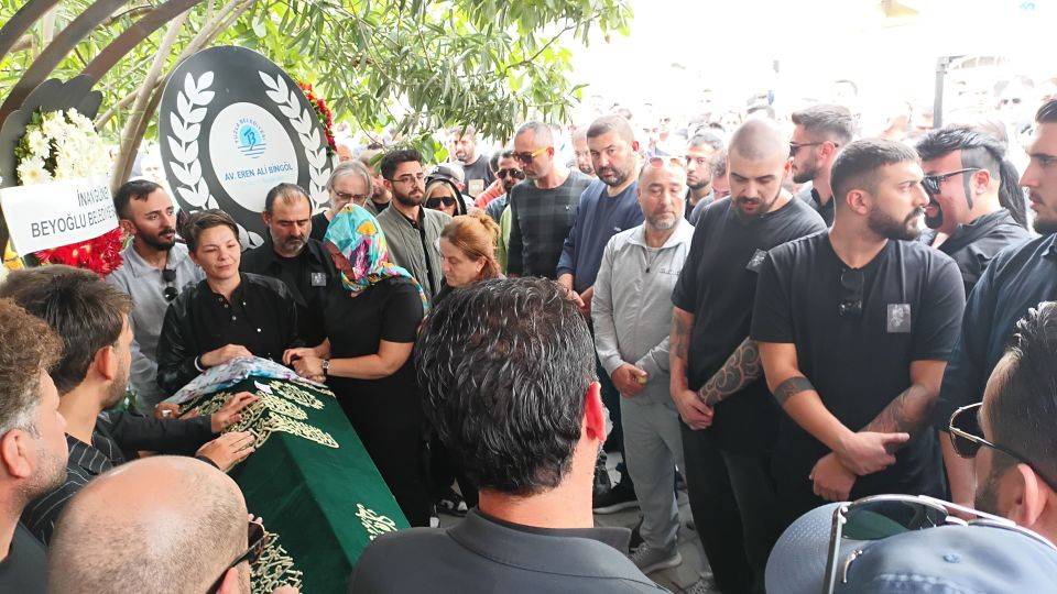 Güllü'nün ölümünden sonra serveti merak konusu oldu: Güllü'nün aylık geliri ne kadar? Patronu ilk kez konuştu 2