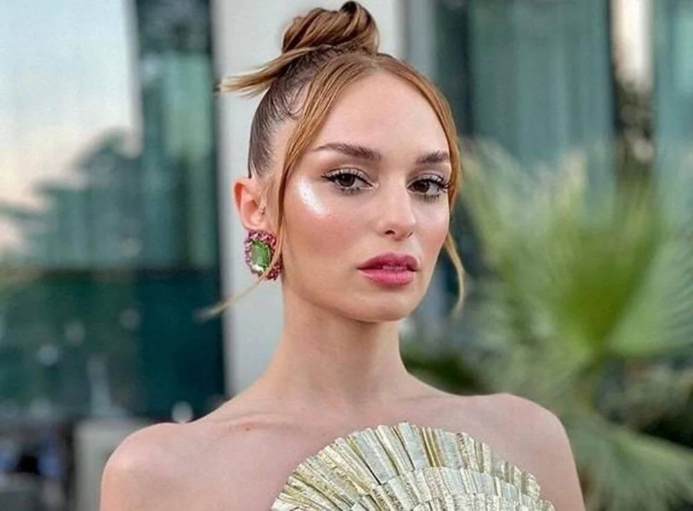 Nilperi Şahinkaya'dan gelen kötü haber sevenlerini üzdü: Nilperi Şahinkaya intihar mı etti? İşte eski sevgilisinden ilk açıklama! 1