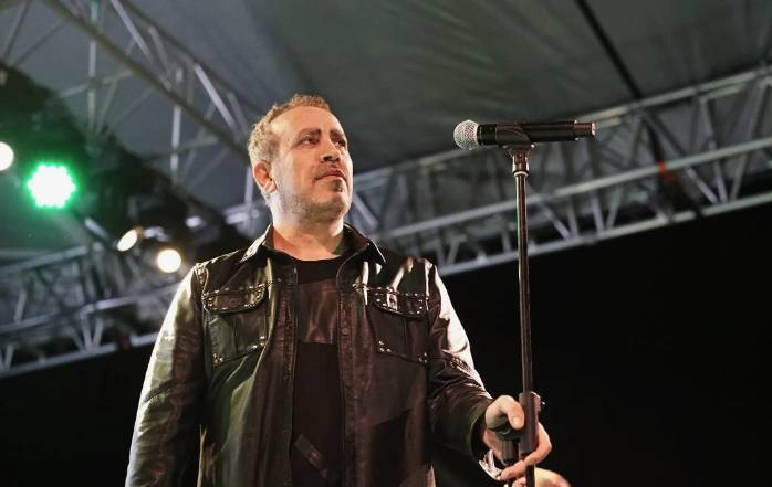 Haluk Levent konserinde fenalaştı hastaneye kaldırıldı! Haluk Levent'in sağlığı ile ilgili son durum ne? 12
