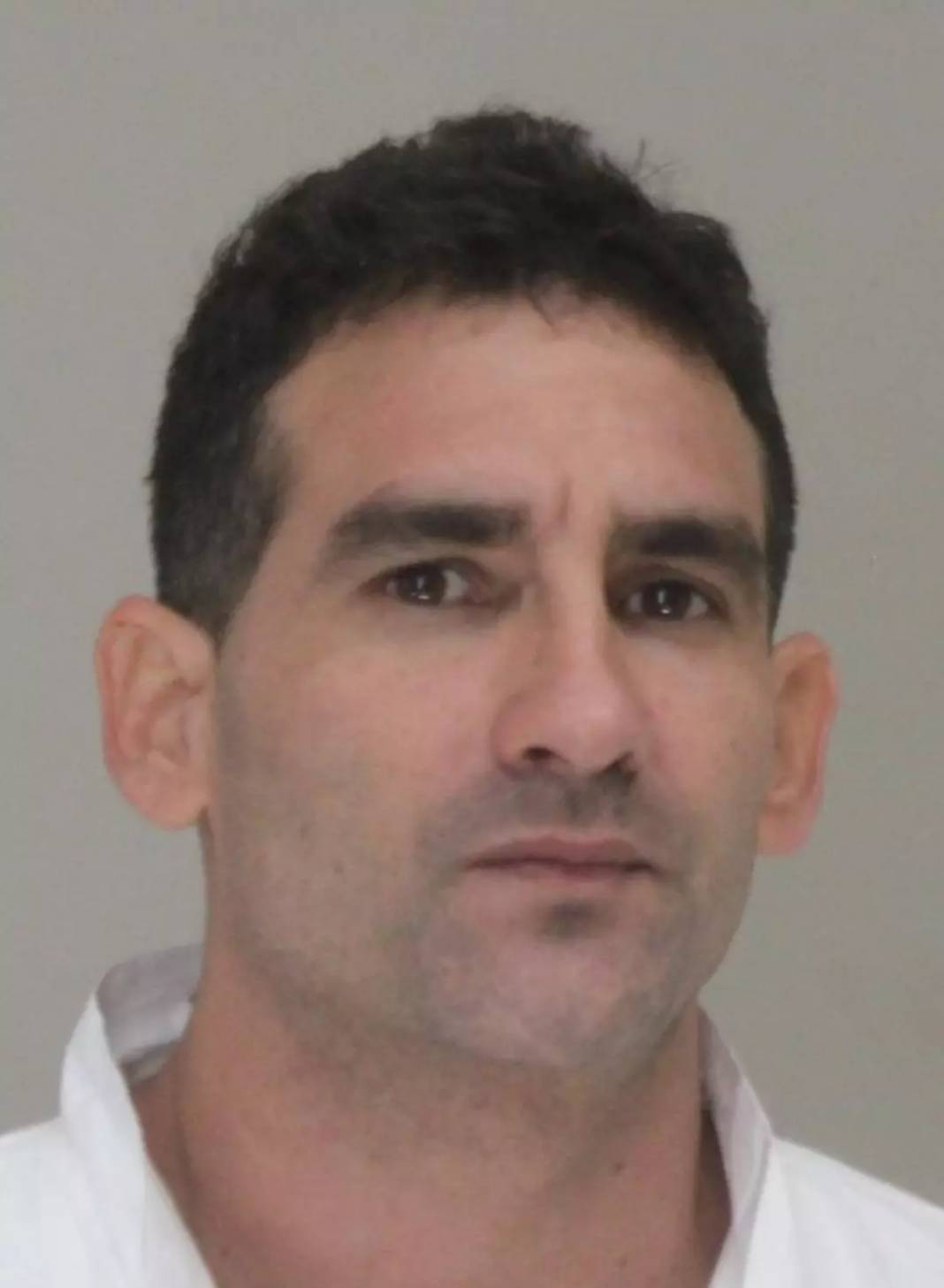 Dünya bu vahşeti konuşuyor! Arkadaşının başını kesti, sokakta yuvarladı, sonrada çöpe attı, nedeni ise şok etti 3