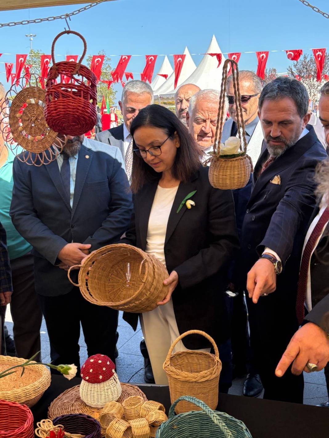 38. Ahilik haftası AHİSİD'ın organizasyonu ile Yalova valiliğin desteği ile büyük coşkuyla kutlandı 10