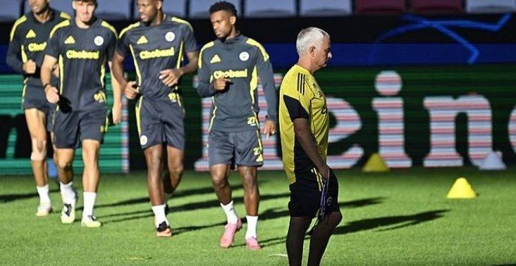 Benfica'ya imza atan Mourinho'dan Fenerbahçe için şok sözler: Fenerbahçe hataydı, kendi seviyeme geri döndüm 9