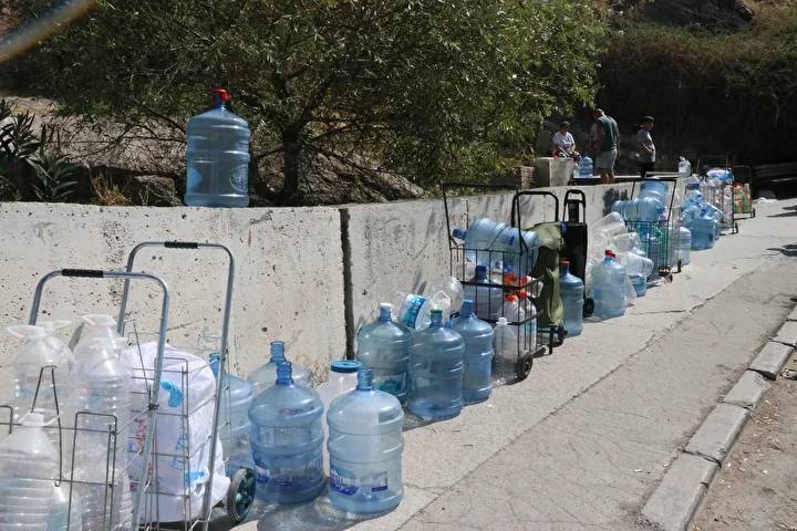 Susuzluk çeken İzmirli halkın yardım çığlığı! Afrika'da su kuyusu açan derneklerden yardım istediler 1
