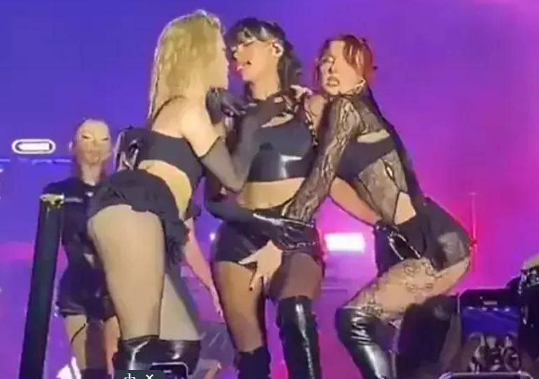 Teşhircilik suçlamasıyla haklarında soruşturma açılmıştı! Manifest ve kurucusundan şaşkınlık veren hareket! 1