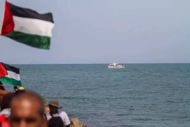 Gazze'ye giden küresel Sumud Filosu saldırıya uğradı! 7