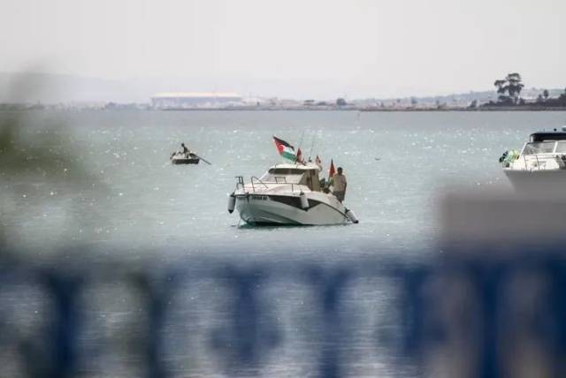 Gazze'ye giden küresel Sumud Filosu saldırıya uğradı! 2