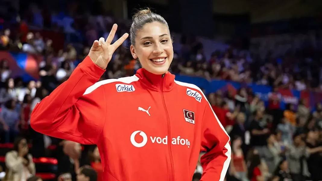 Cumhurbaşkanı Erdoğan'la görüntüsü olay olmuştu! İlkin Aydın'ın babası bakın ne iş yapıyor 6