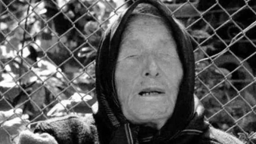 Baba Vanga'dan 2026 yılı kehaneti! Korkunç buluşma: Uzaylılarla temas için tarih verdi! 7