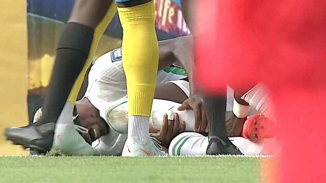 Osimen'in sakatlık durumunda flaş gelişme: Galatasaray taraftarını üzen haber! 3