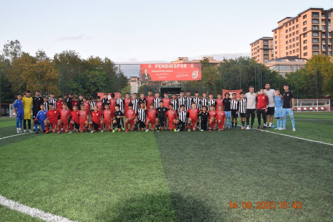 Pendikspor altyapısı başarılara doymuyor! Pendik U-13 elit cup şampiyonu Pendikspor oldu 1