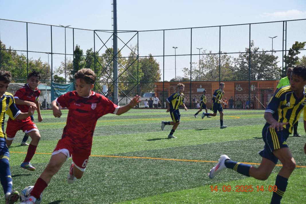 Pendikspor altyapısı başarılara doymuyor! Pendik U-13 elit cup şampiyonu Pendikspor oldu 3