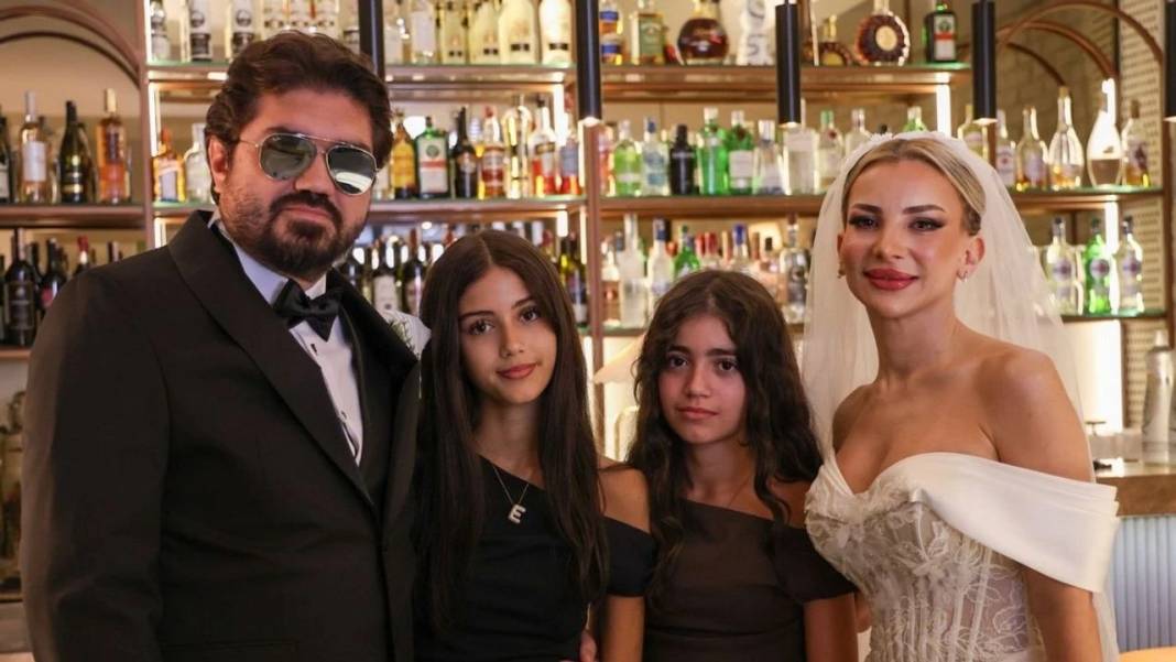 Rasim Ozan Kütahayalı'nın eşi Pınar Ayaz kimdir, nerelidir, kaç yaşındadır, Instagram hesabı ne  mesleği nedir 3