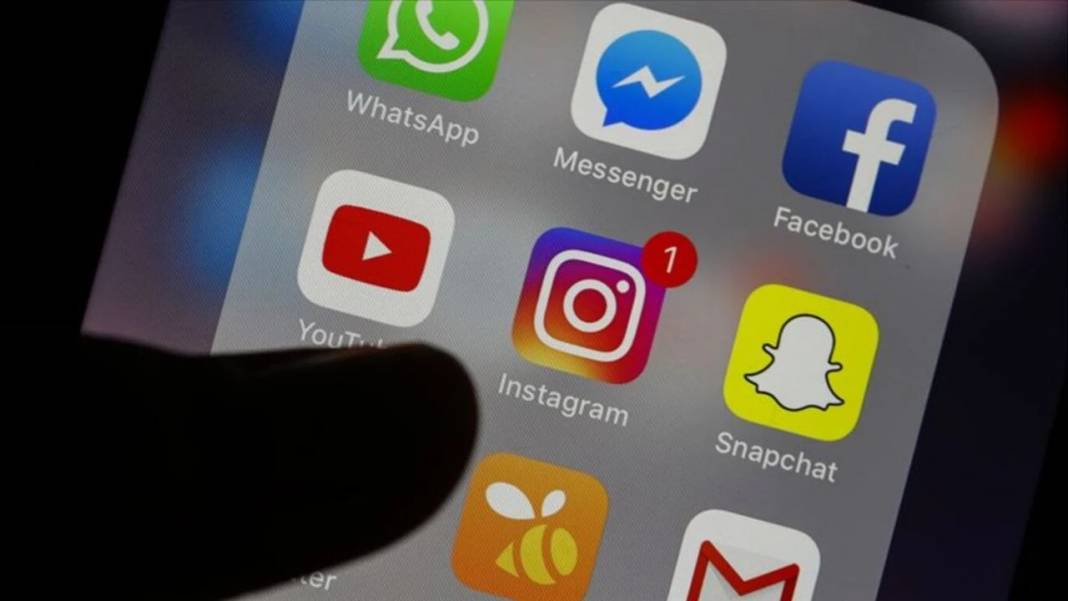 Instagram, YouTube, Twitter, WhatsApp, TikTok, Facebook çöktü mü? Ne zaman düzelecek? Erişim sorunu araştırılıyor 5