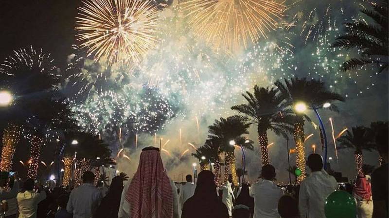 Suudi Arabistan dikkat çekmeye devam ediyor: Alkol yasağı kalkmasının ardından helal bira reklamı yayınlandı! 7