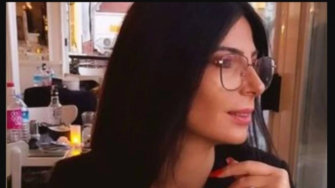 CHP İstanbul İl kongresi iptal davası açan özlem erkan kimdir nerelidir, CHP'de görevi ne? 3