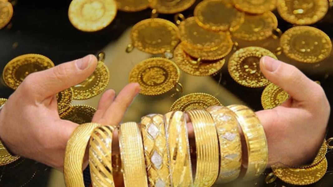 Altın tarihi düşüşle dibe çakıldı! Altın neden düşüyor, daha da düşer mi? Uzmanlardan yeni tahminler 4