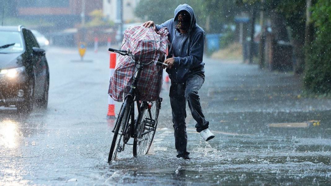 Kuvvetli olacak! Meteorolojiden 9 il için kritik uyarı: 21 Ekim 2025 hava durumu ve sıcaklık oranları 8