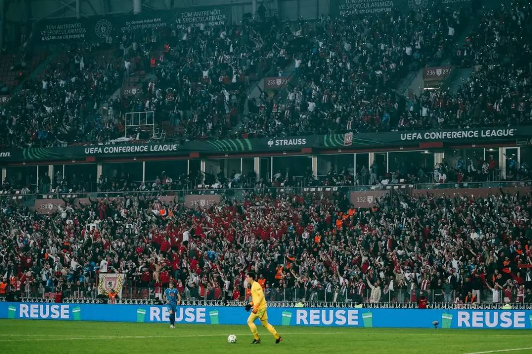 Takımlarımız Avrupa'da şov yaptı ülke puanımız uçtu! Türkiye UEFA ülke puanı sıralamasında kaçıncı sırada 10