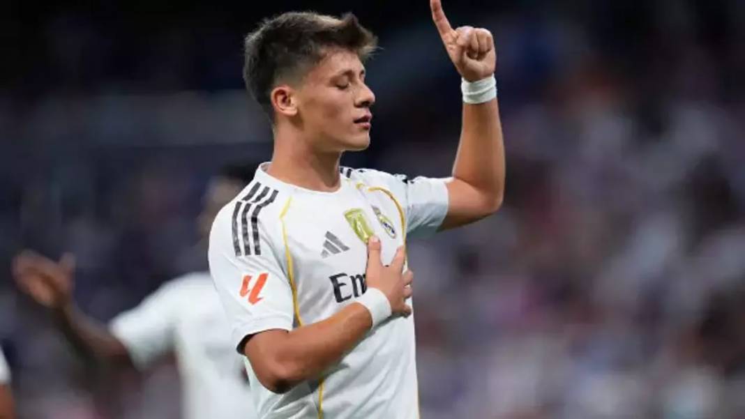 Dünya gündemine oturdu: Arda Güler'den İspanya polisine olay hareket! 5