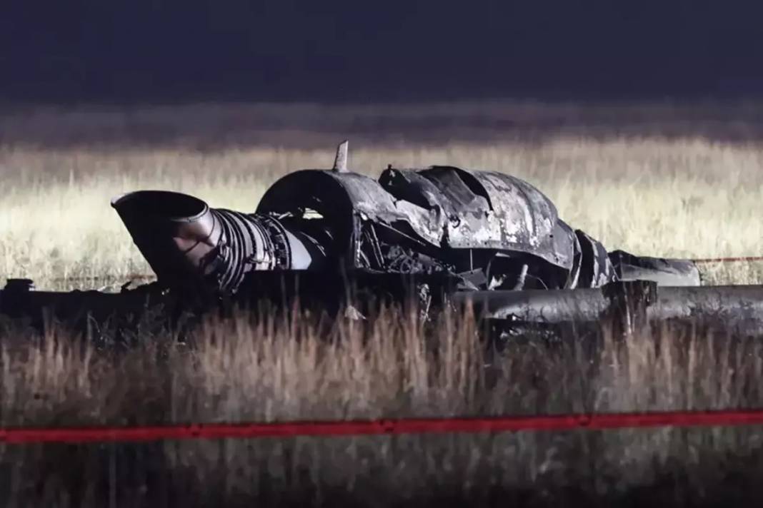 Nakliye uçağı neden düştü? Emekli pilot albay açıkladı! Üç ihtimal konuşuluyor 8