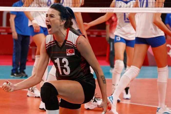 Acun Ilıcalı duyurdu: Meryem Boz Survivor All Star'da ünlüler kadrosuna dahil oldu! 1