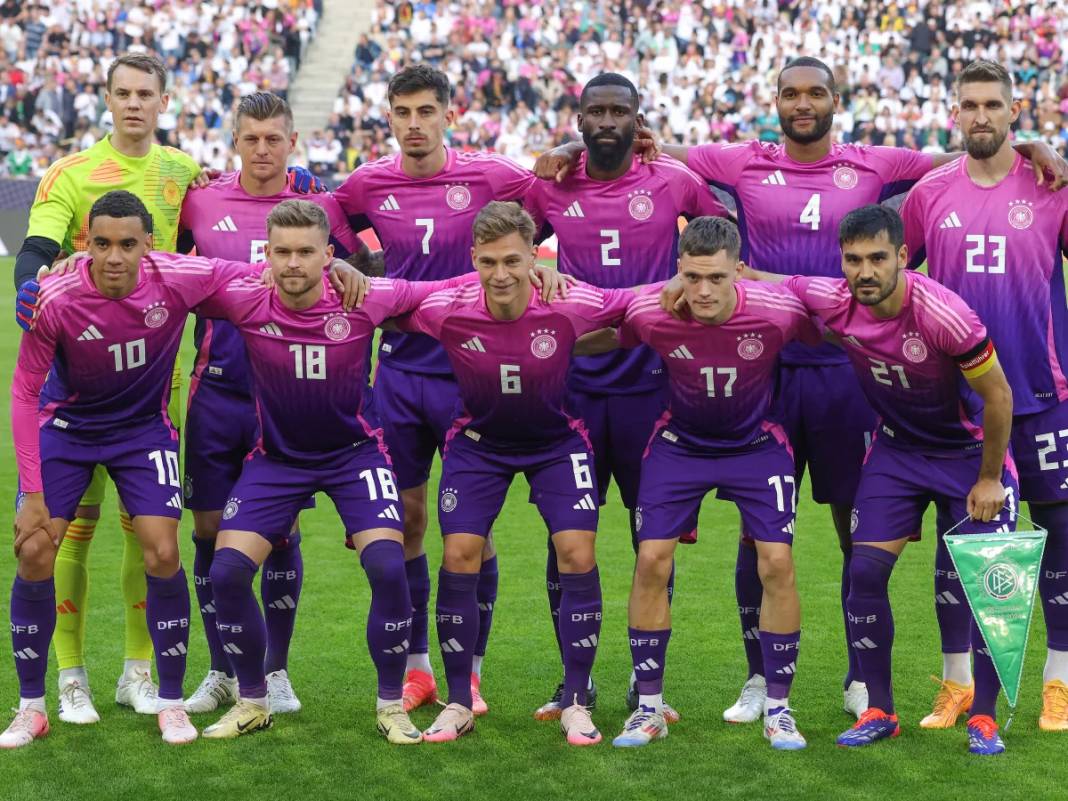 Dünyanın en değerli milli takımları listesi açıklandı: Türkiye'nin sıralamadaki yeri şaşırttı 15