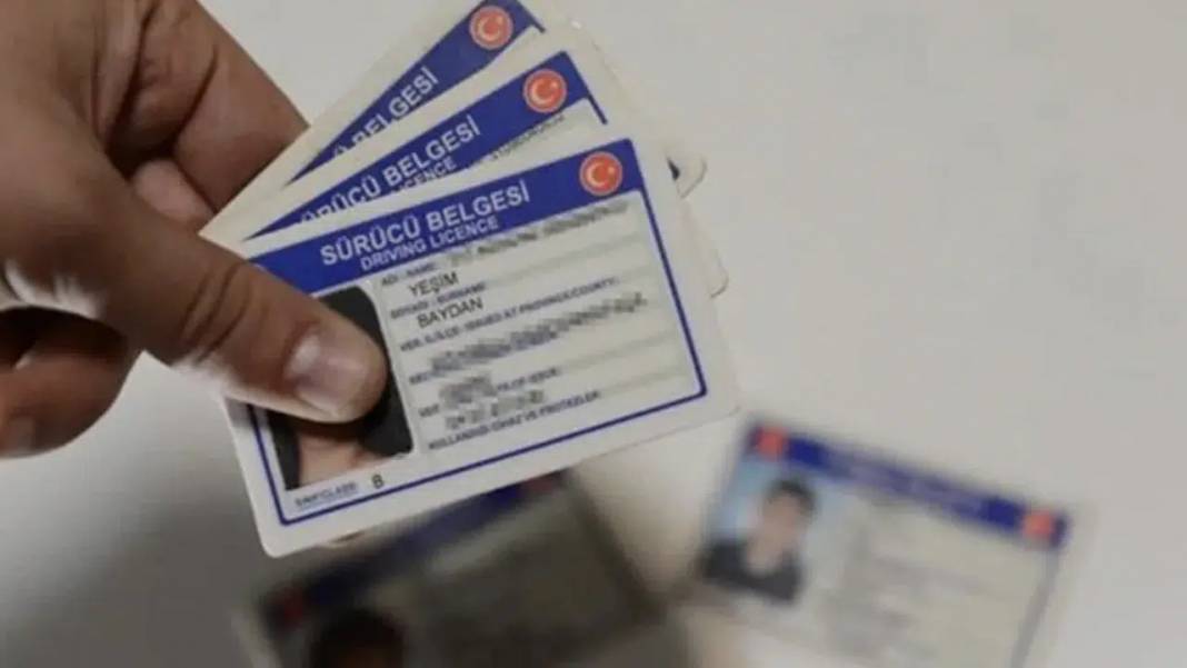 Eski ehliyeti olanlar şimdi yandı! Sigorta şirketleri eski ehliyetlilerin karıştığı kazaların ödemelerini yapmayacaklarını açıkladı 4