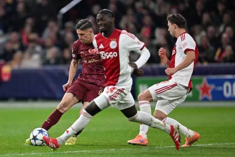 Galatasaray'ın zaferi Hollanda'yı salladı: Hollanda basınından Osimhen'e övgüler! 9