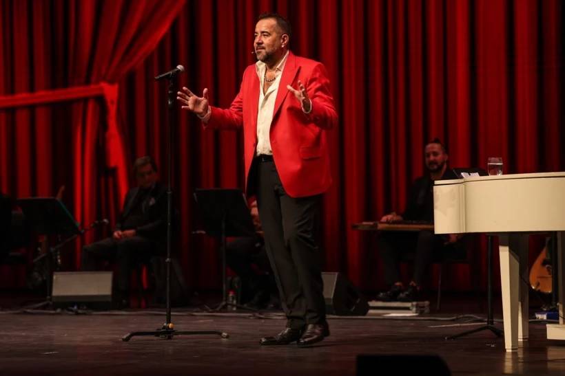 Ünlülerden 10 kasım paylaşımları: Özlemle , Minnetle anıyoruz 4