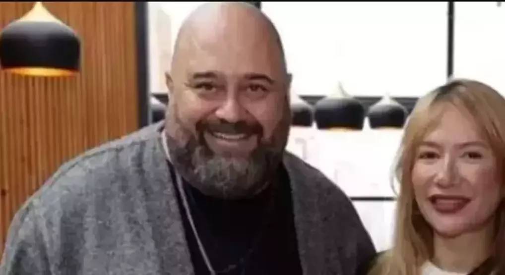 Ünlü şef Somer Sivrioğlu'ndan Didem Belen'e karların arasında evlenme teklifi! 1