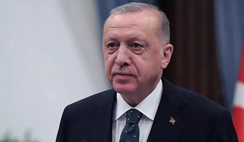 Eyyüp Kadir İnan Cumhurbaşkanı Erdoğan ve AK Parti'nin oy oranını açıkladı! CHP ile fark iyice açıldı 3