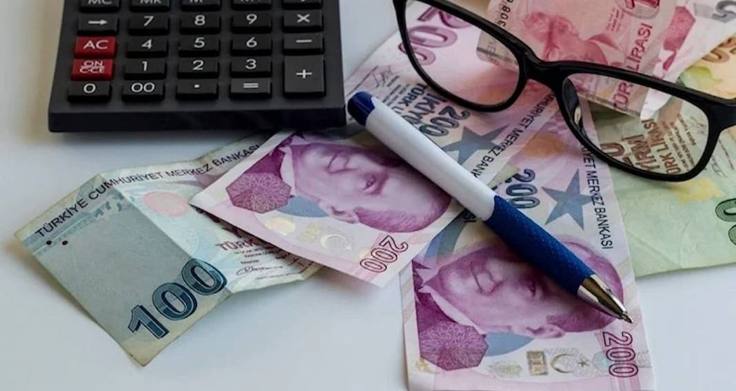 2026 yılı net asgari ücret belli oldu! 2026 İşsizlik Maaşı, Bağ- Kur prim oranı, Kıdem tazminatı, GSS prim tutarı ne kadar oldu 1