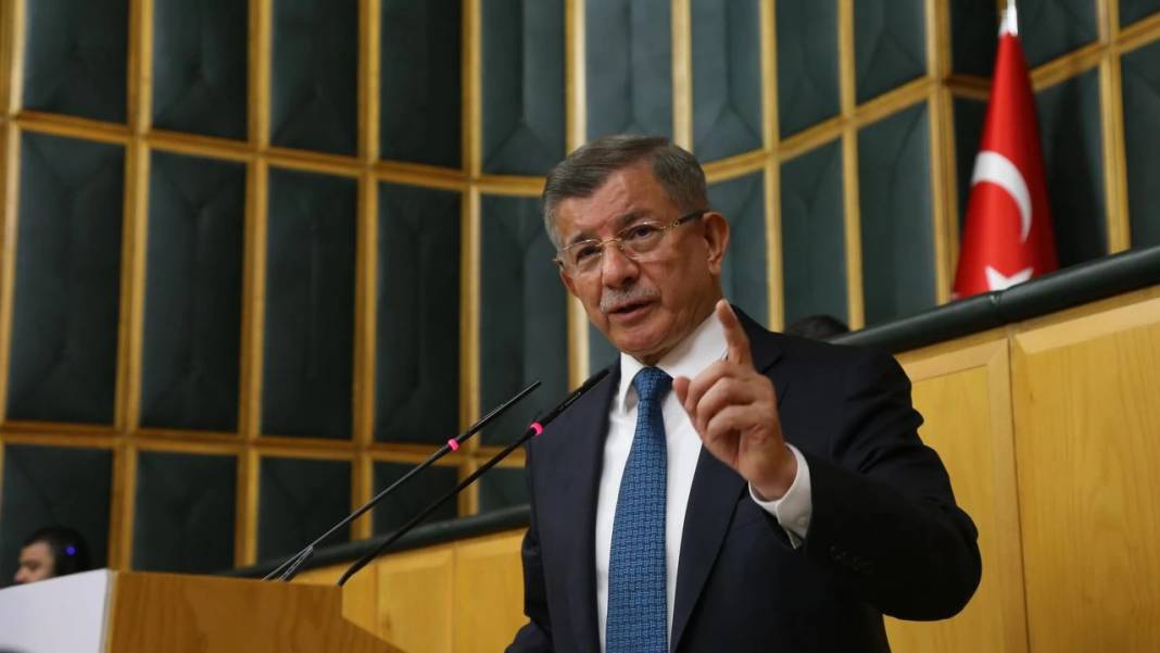 2025'te gündemi en çok sallayan siyasetçiler belli oldu: İşte listedeki ilk 10 isim... 10