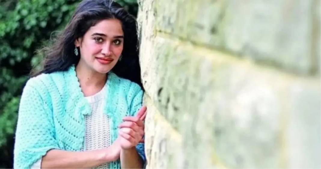 'Evlendi ve din değiştirdi' dediler: Meltem Miraloğlu'nun ağzından ilk açıklama geldi! 9