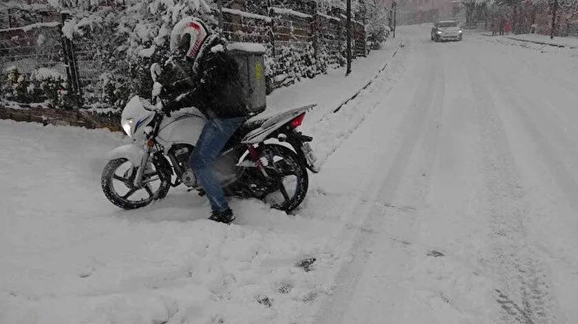 Valiliklerden son dakika duyuru: Motosiklet, skuter ve motokuryerlerin trafiğe çıkma yasağı uzatıldı! 3