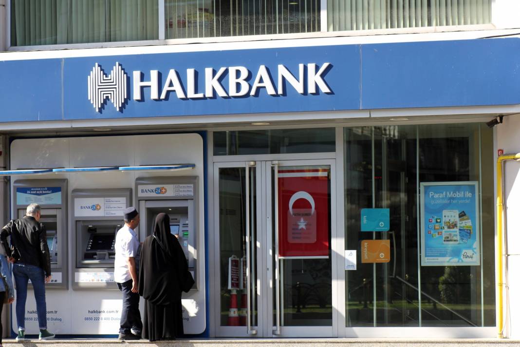 Emekli promosyonu için bankalar yarışa geçti: En yüksek hangi bankada? O banka 31 bin TL'ye yaklaştı! 9