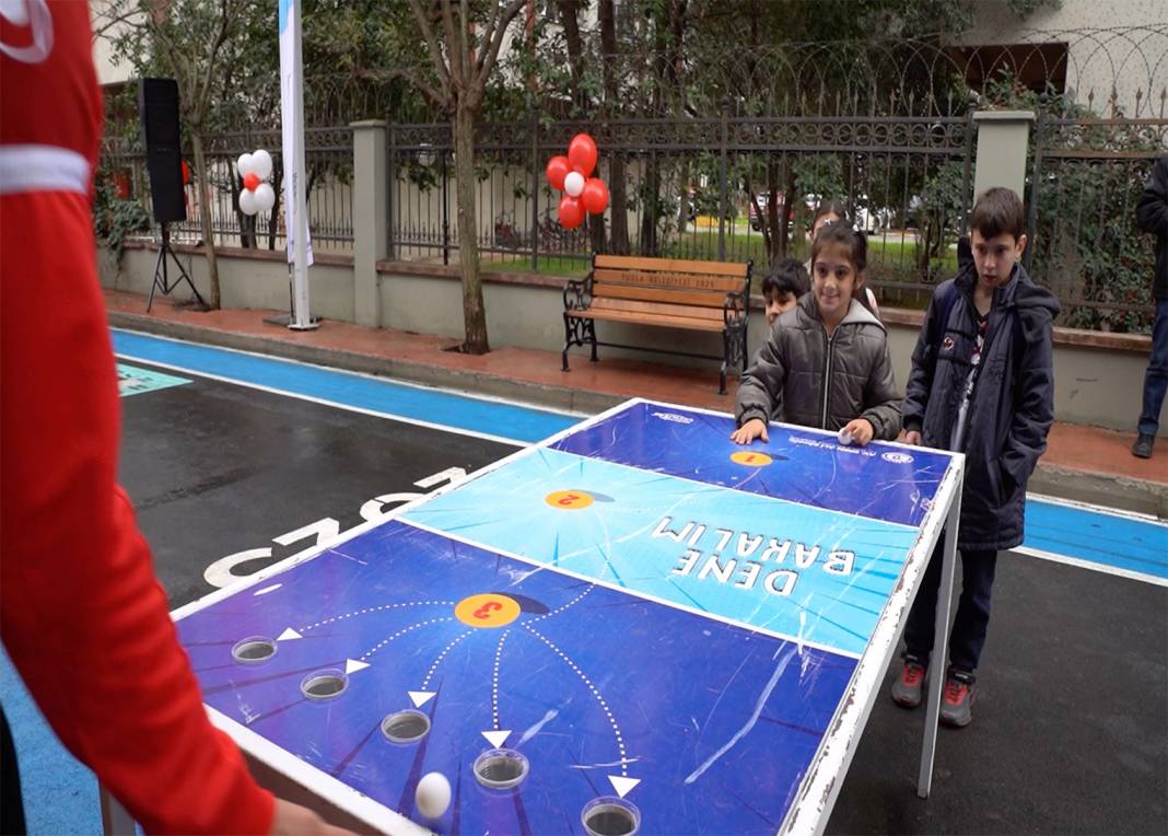 Çocuklardan Başkan Bingö'le teşekkür! Yeni açılan Oyun Parkı Sokağı yarıyıl karne tatilinde çocukları buluşturdu 5