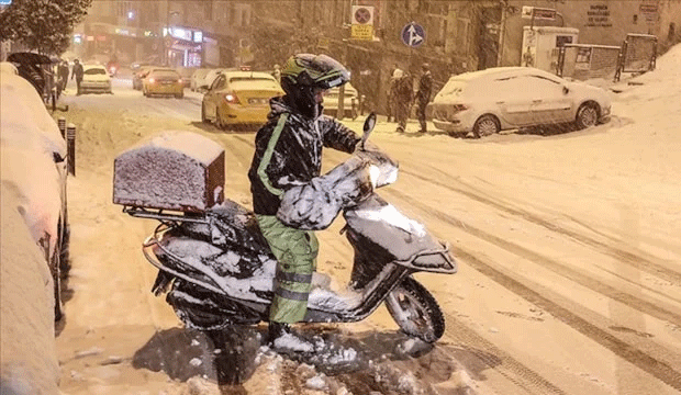 Valiliklerden son dakika duyuru: Motosiklet, skuter ve motokuryerlerin trafiğe çıkma yasağı uzatıldı! 1