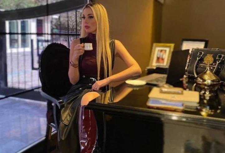 Ünlü isimlerin hangi siyasi partiye oy verdikleri belli oldu! Bülent Ersoy, Tarkan, Acun Ilıcalı... 27