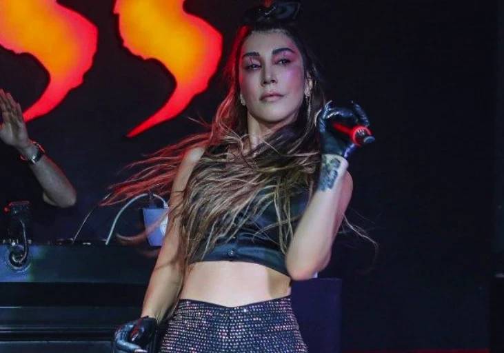 Ünlü isimlerin hangi siyasi partiye oy verdikleri belli oldu! Bülent Ersoy, Tarkan, Acun Ilıcalı... 33