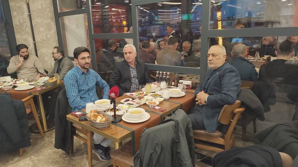 Pendikli Rizeliler geleneksel iftar yemeğinde buluştu 13