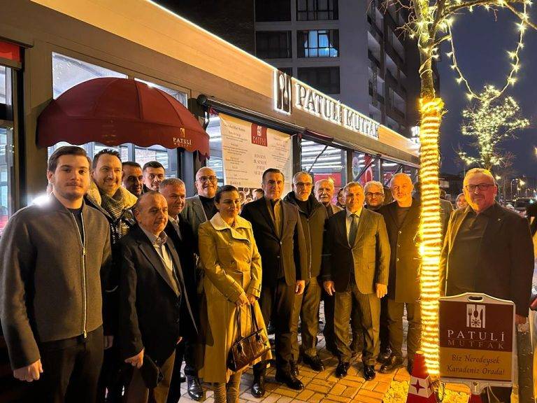 Pendikli Rizeliler geleneksel iftar yemeğinde buluştu 2