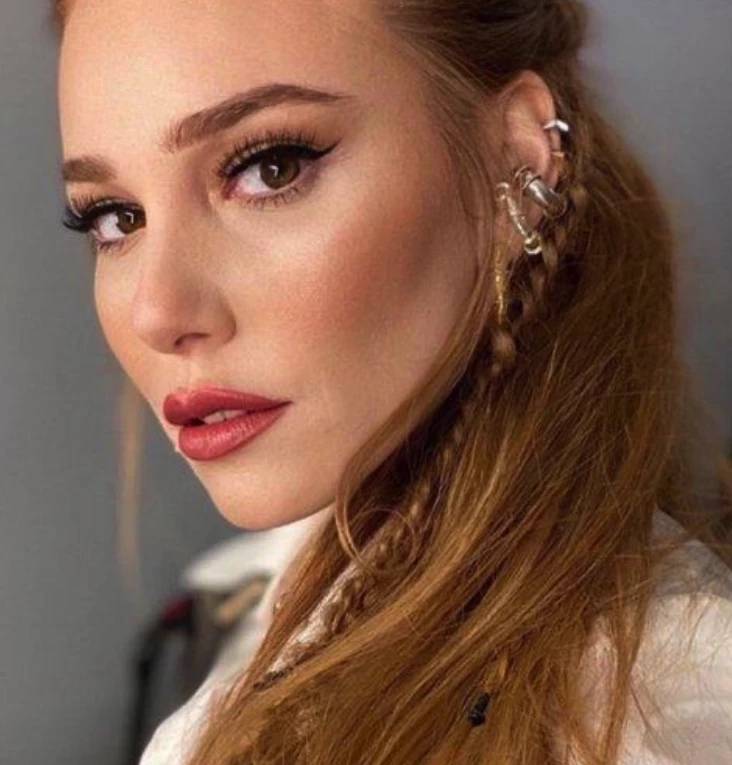 Ünlü isimlerin hangi siyasi partiye oy verdikleri belli oldu! Bülent Ersoy, Tarkan, Acun Ilıcalı... 9