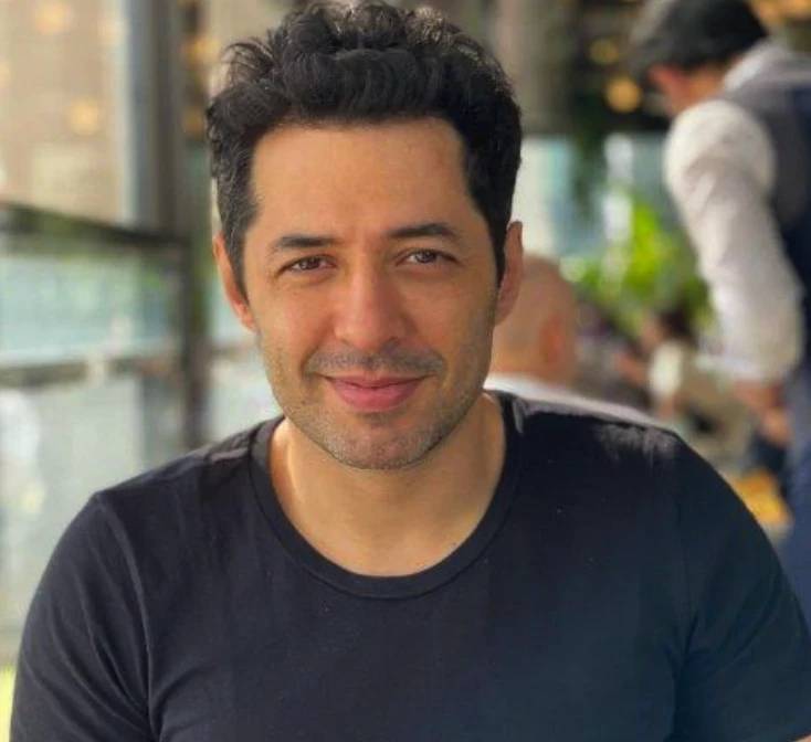 Ünlü isimlerin hangi siyasi partiye oy verdikleri belli oldu! Bülent Ersoy, Tarkan, Acun Ilıcalı... 10