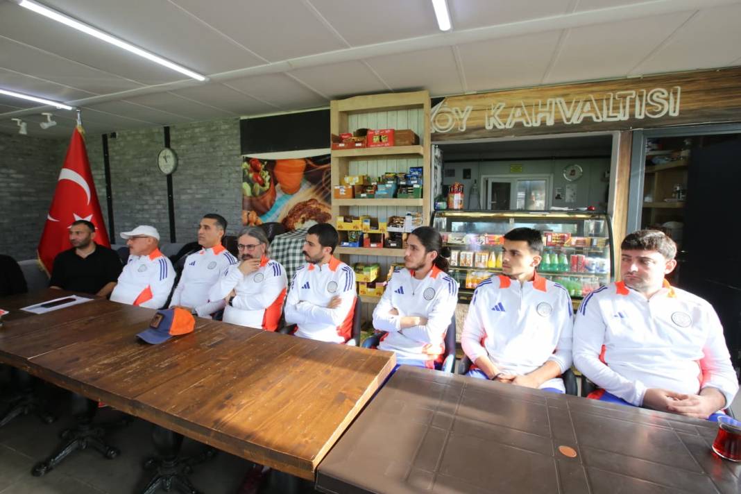 Kurtköyspor kulübü başkanı Önder Akpınar: "Başarılarıyla dolu örnek bir kulübüz" 2