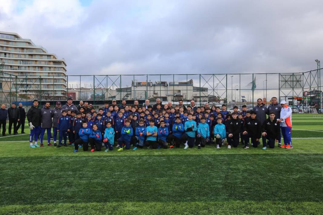 Kurtköyspor kulübü başkanı Önder Akpınar: "Başarılarıyla dolu örnek bir kulübüz" 4