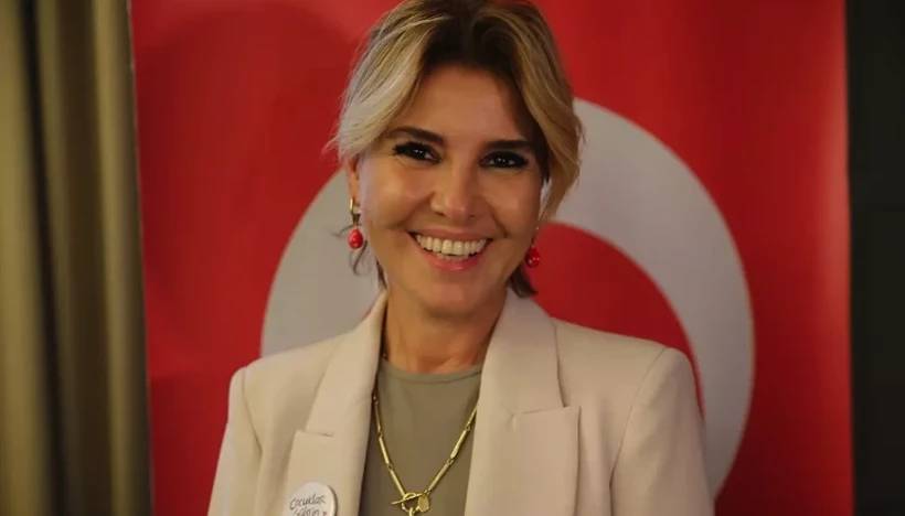 Cumhurbaşkanı danışmanı Oktay Saral Gülben Ergen'i topa tuttu: Popülerlik yeterli kriter değil 2