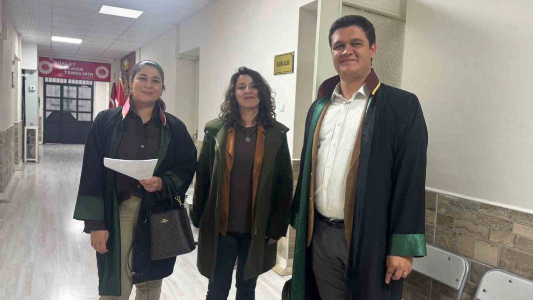 Metin Akpınar’ın Biyolojik kızı davayı kazandı: Aldığı tazminatla ilk bakın ne yapacakmış! 2