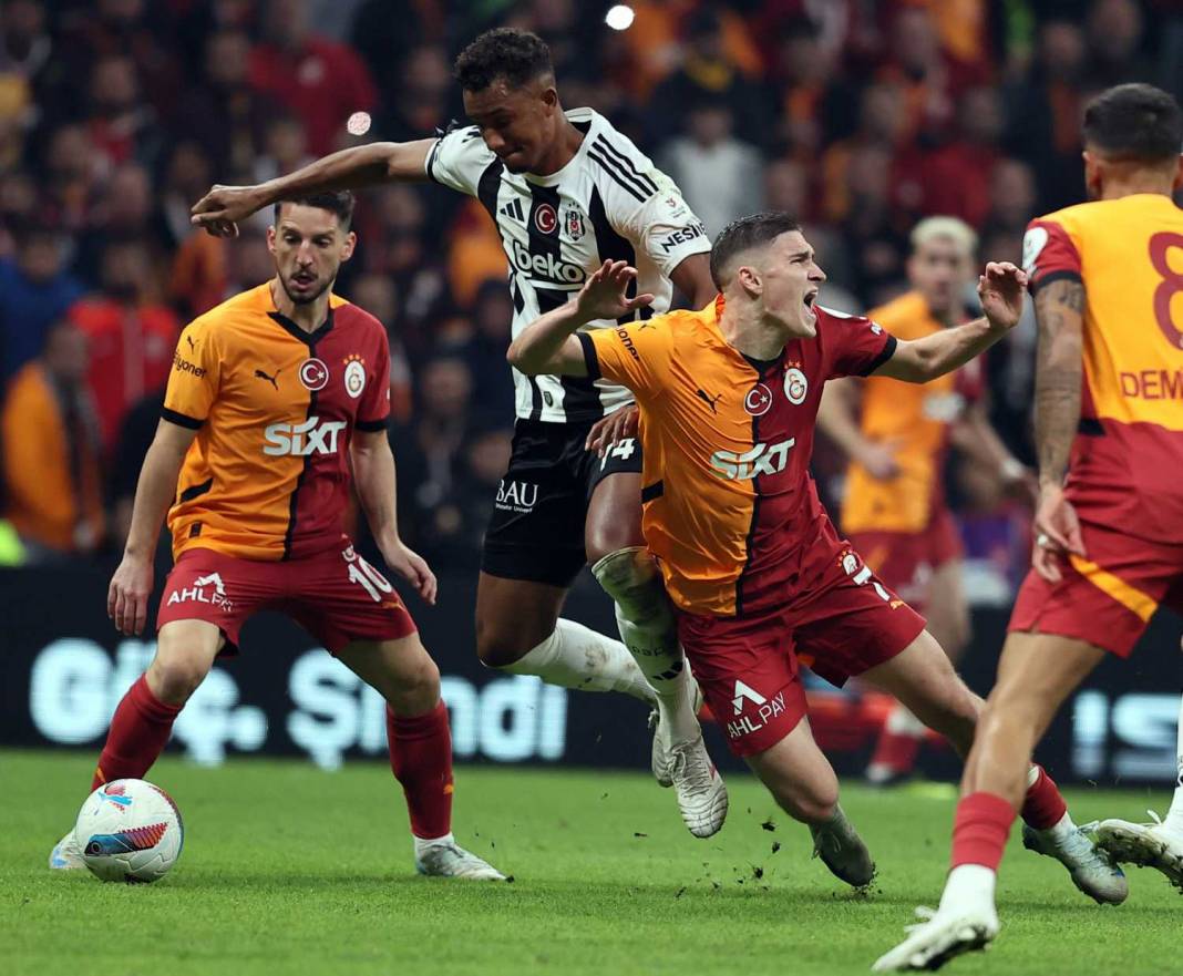 Dev randevuya saatler kaldı: İşte, Beşiktaş - Galatasaray Muhtemel 11'ler 2