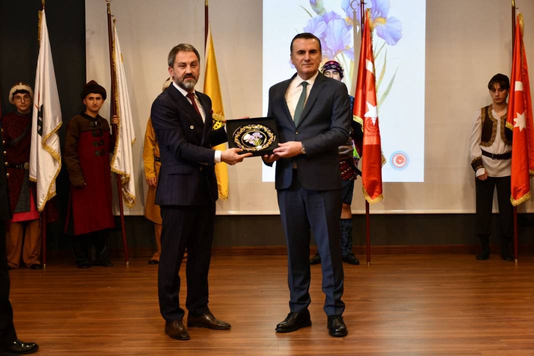 Pendik Kaymakamlığı, AHİSİAD ve Milli Eğitim Müdürlüğü İşbirliği İle Nevruz Bayramı Coşku İle Kutlandı 1